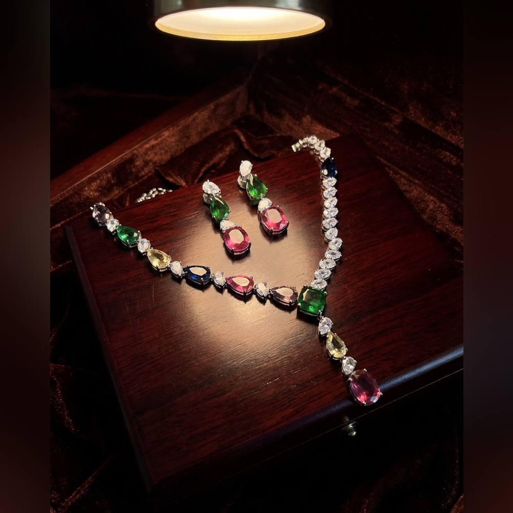 Solitaire Hydro Beautiful Necklace set Premium